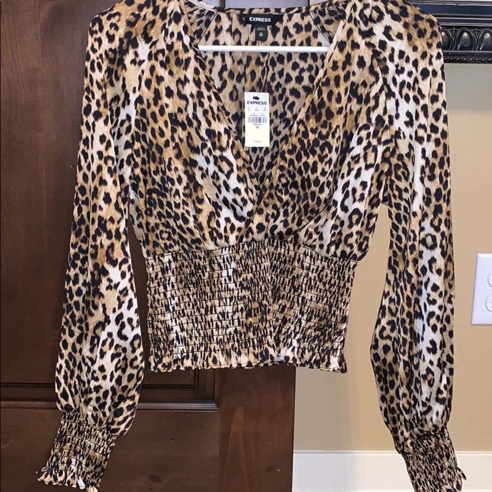 Cheetah print fitted top